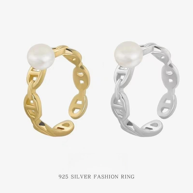 Pearl ladies rings