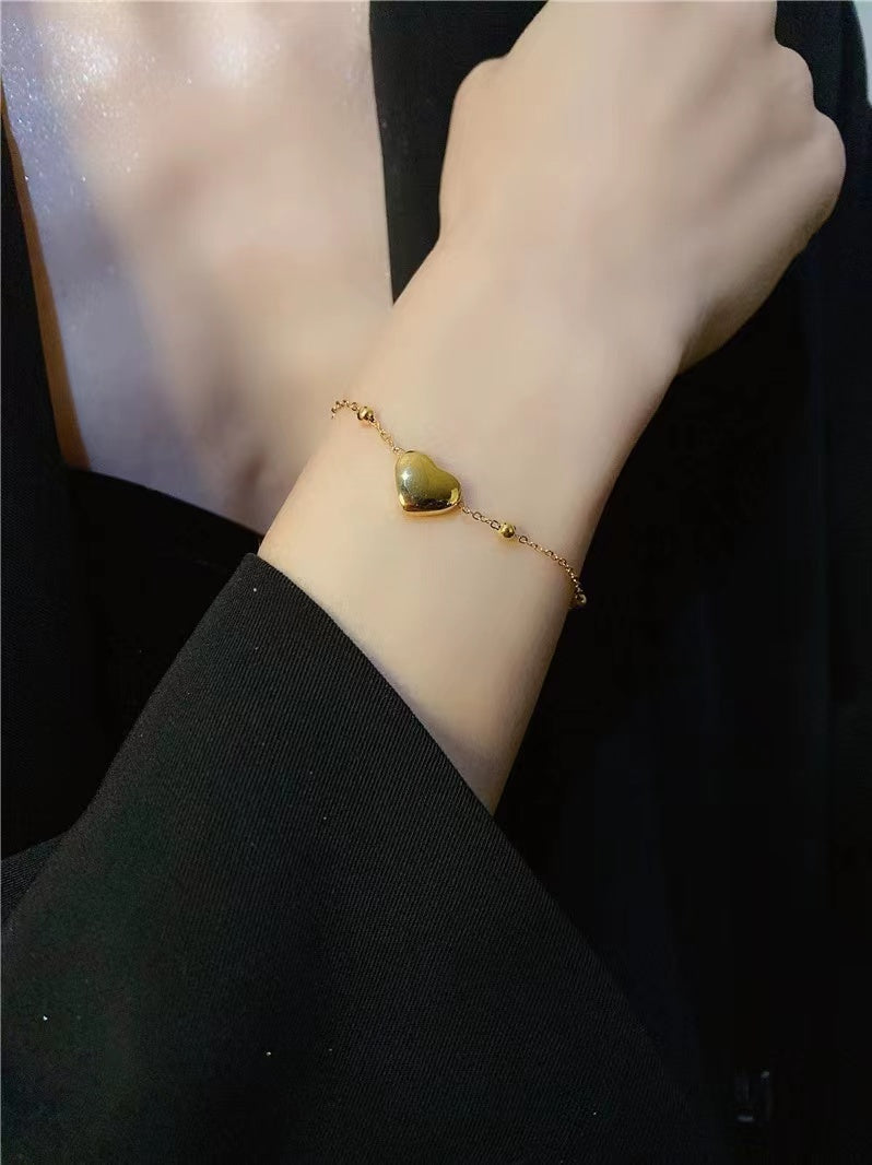 The heart shape necklace and bracelet and anklet sets packages