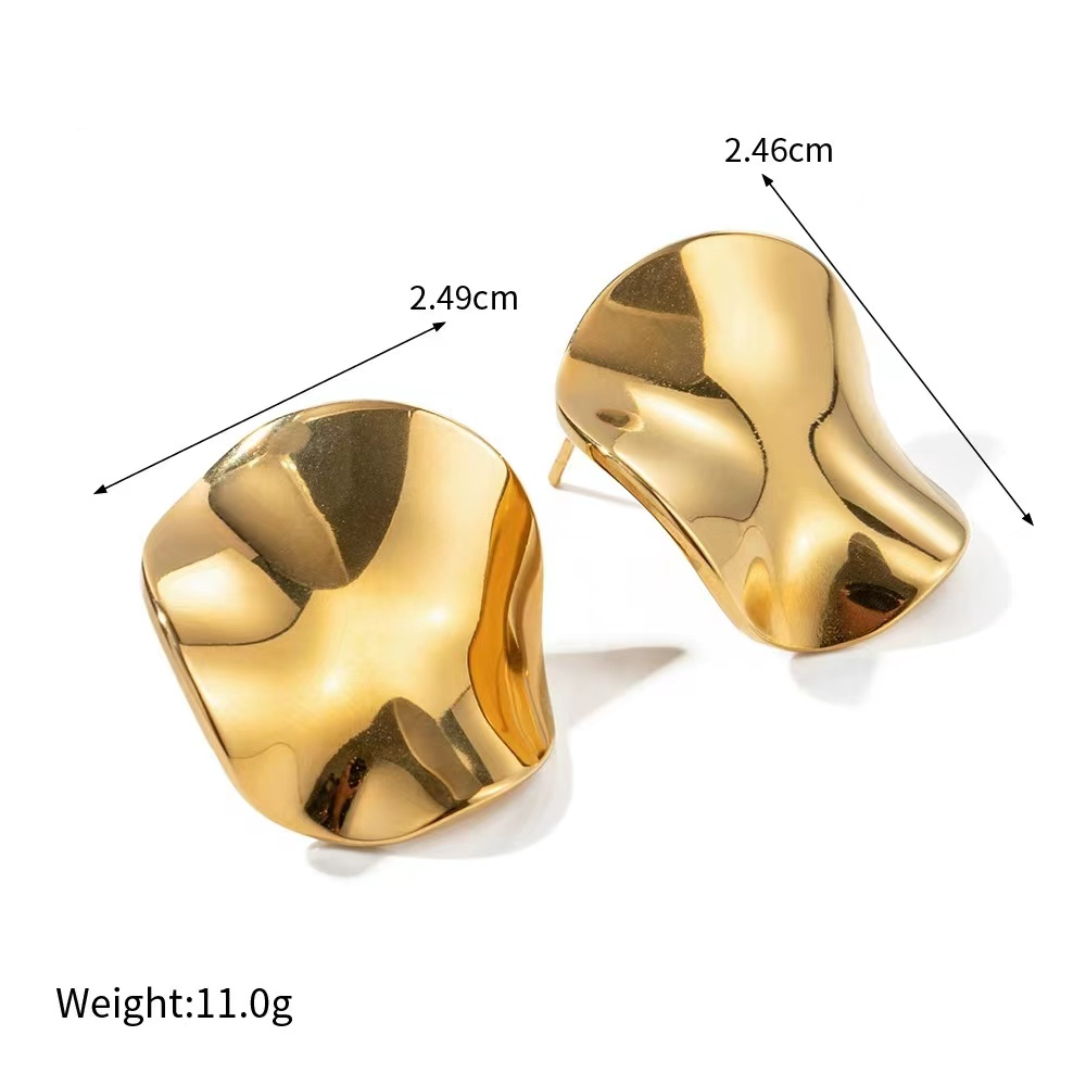 18K Gold wrinkle flat this classic earrings