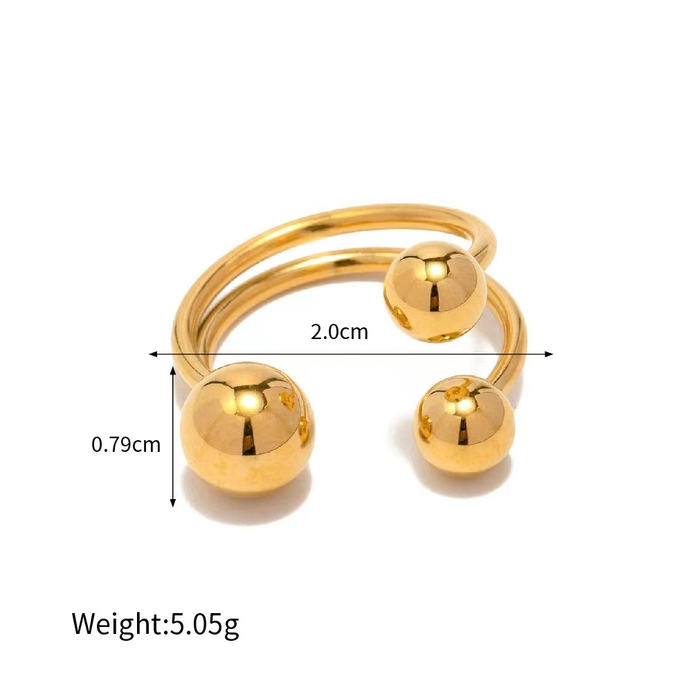 18KT Gold S shape with 3 balls ring