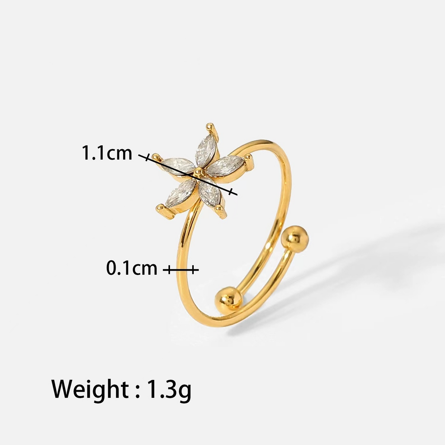 18KT Gold The flower-shaped cubic zirconia ring