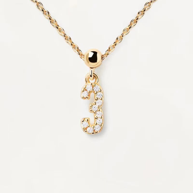 The figure with CZ of entry luxury necklace and bracelet sets
