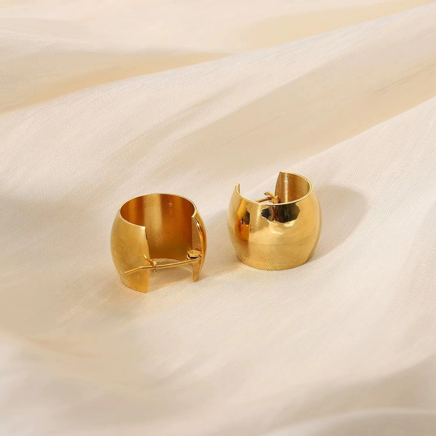 18k Gold plating irregular ladies earrings