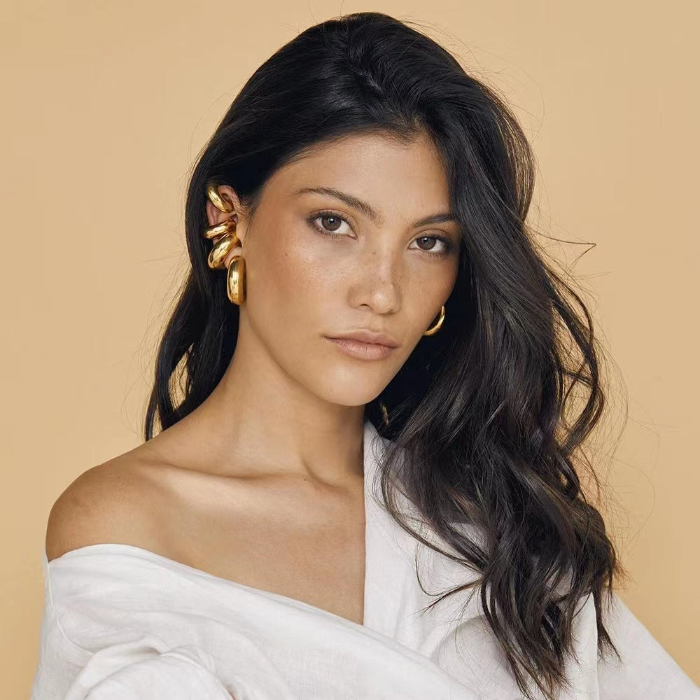 Hollow half round fashion earrings