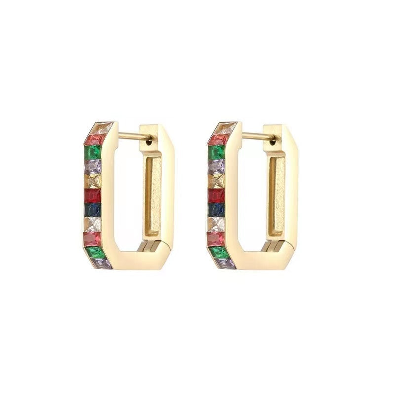 Multi colors diamond of earrings