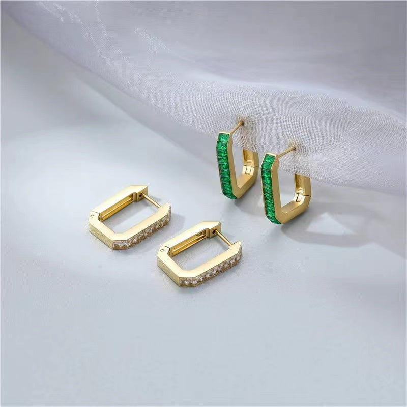 Multi colors diamond of earrings