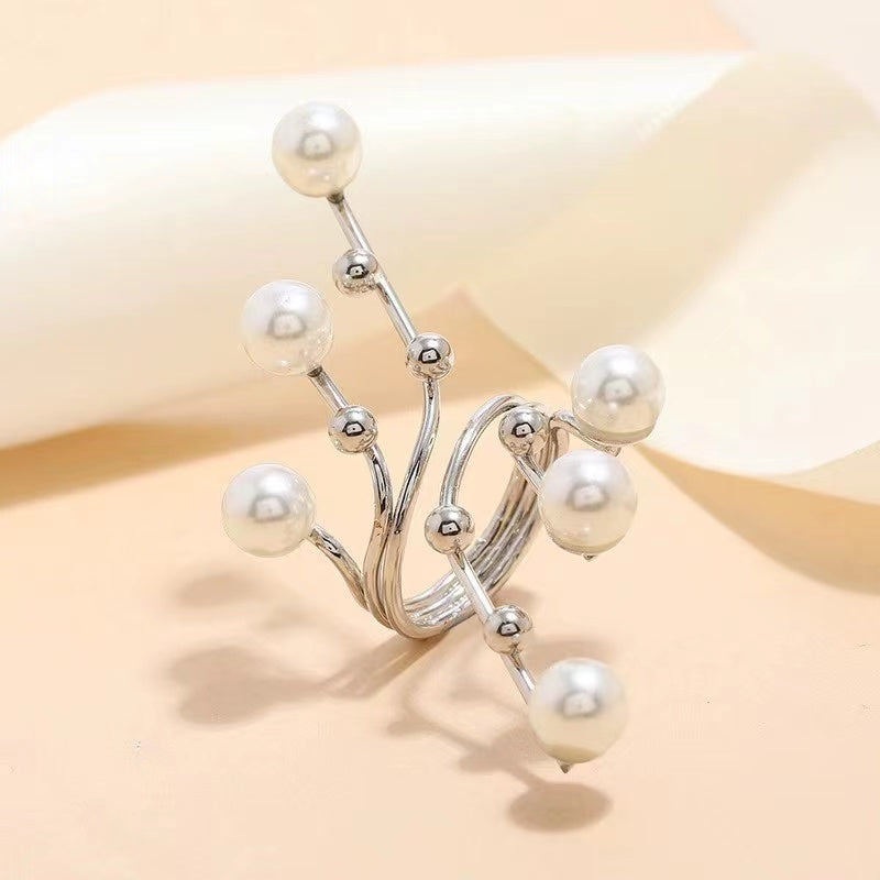 Geometric shape + pearls rings