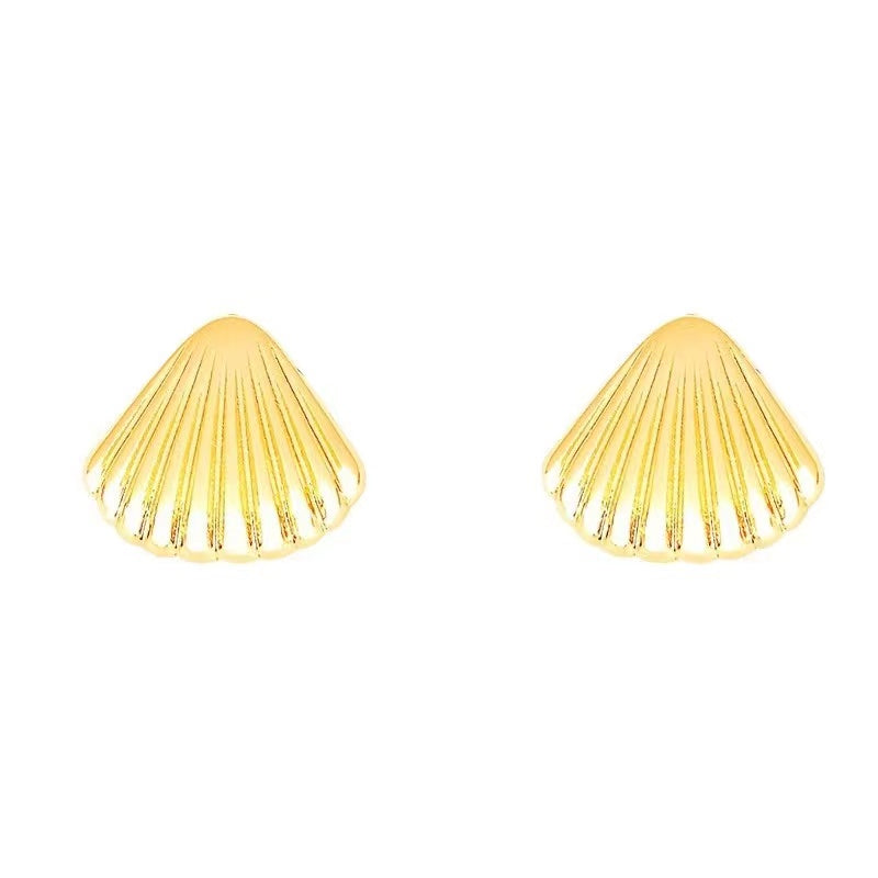 French simple exquisite shell earrings