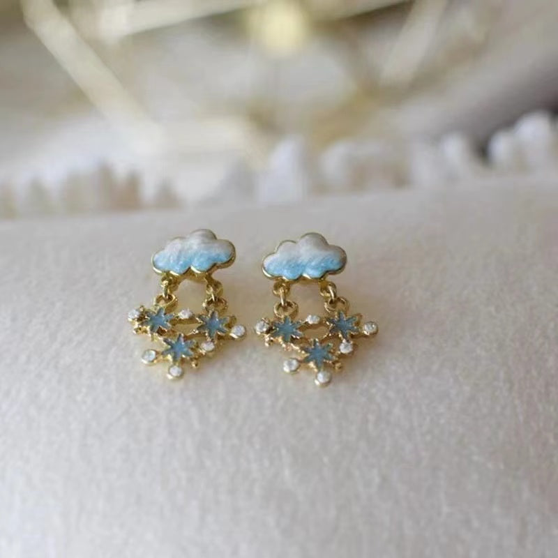 Unique cloud +snow ladies earrings