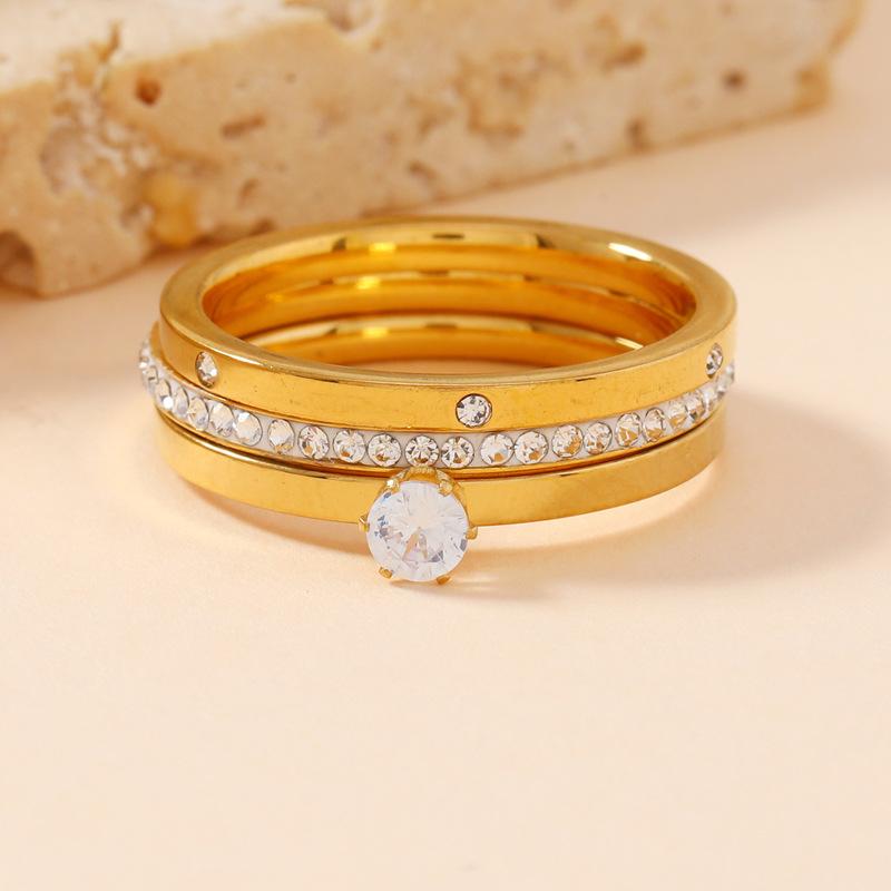Women's Light Luxury Stainless Steel Stackable Ring Set, 3Pcs Dainty Cubic Zirconia Inlaid Band Rings, Minimalist Thin Stacking Rings, Fashion Daily Wedding Band Jewelry for Women, Versatile Matching Finger Rings for Party Dating Daily Outfits