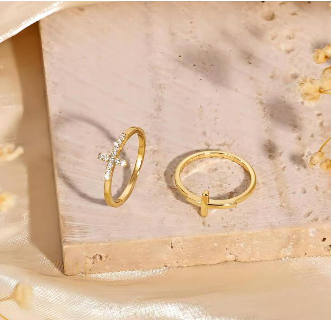 Cross Promise Rings for Couples - 14K Gold-Plated Copper, Zircon Accents, 6G Unisex Size Matching Pairs, European Look, Gold-Plated Shimmer, Colorfast, Hypoallergenic, No Stone Loss, Elegant Personalized Casual Wear Gift