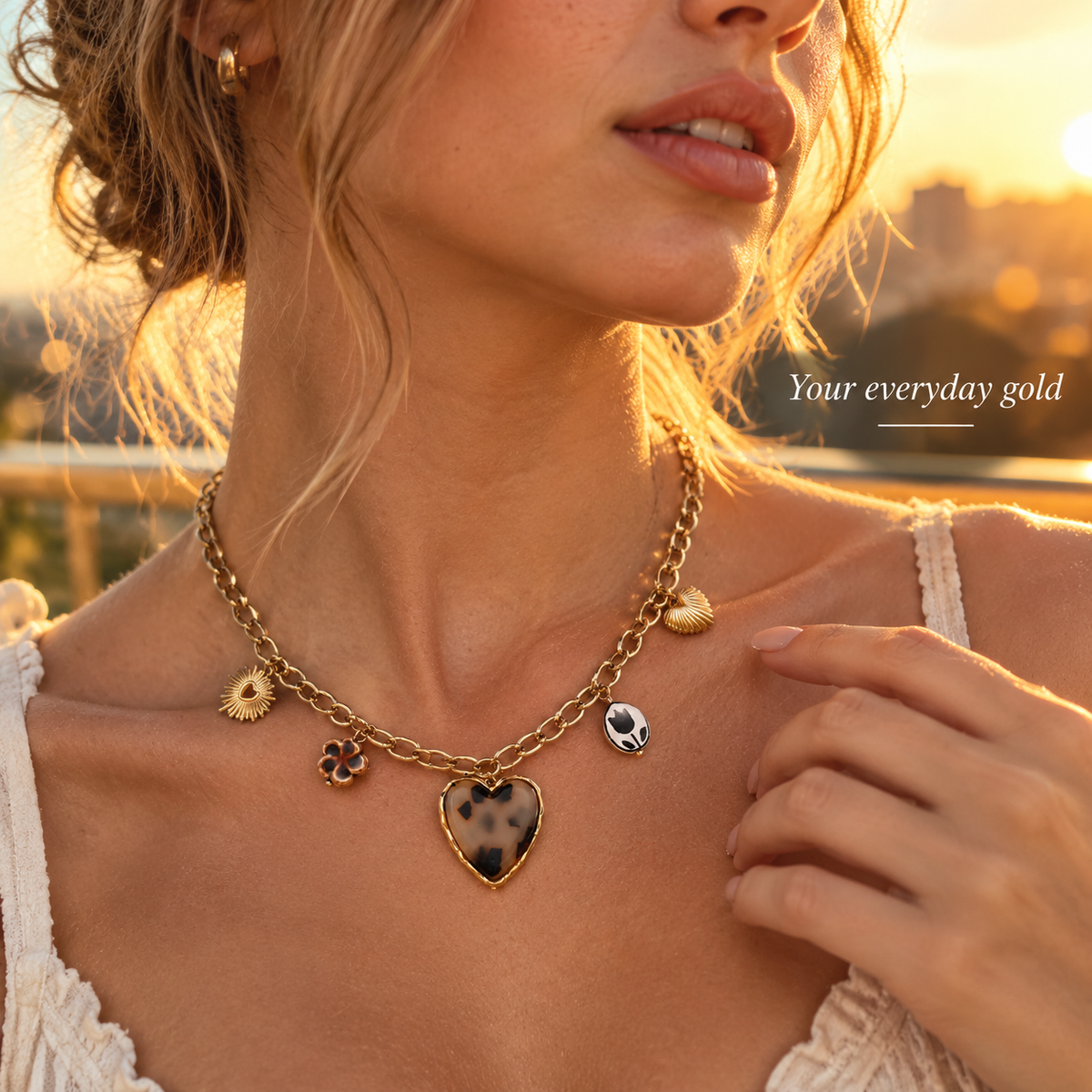 Vintage Heart Charm Necklace, 2 Styles Leopard Print & Hammered Heart Pendant, Gold Plated Chunky Chain Statement Necklace for Women