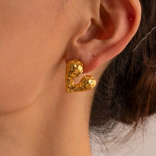 18K Gold heart shape earrings