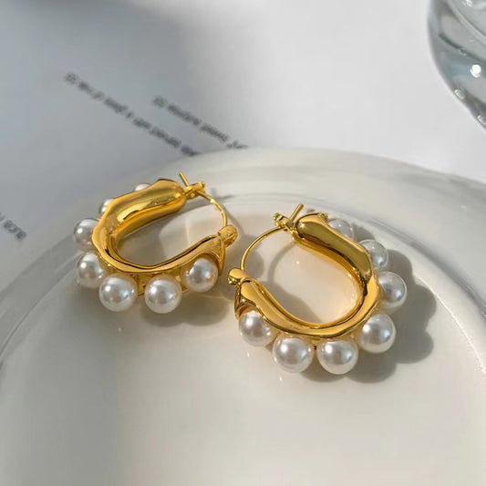 Retro U-shaped pearl earrings female summer niche design