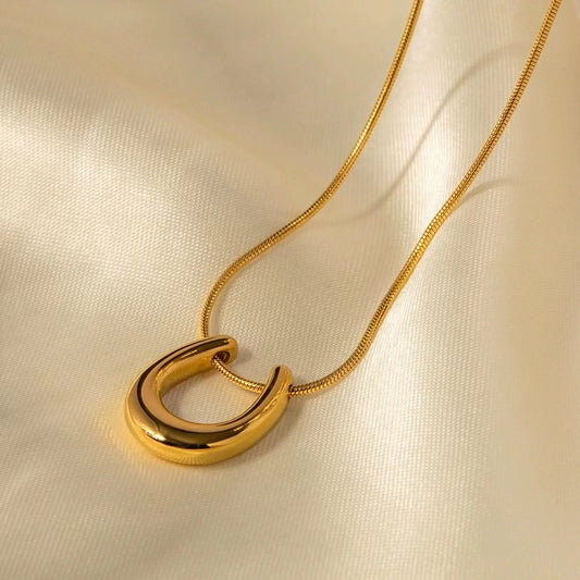 18K Gold plating necklace with U shape pendant