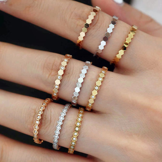 Creative honeycomb shape of rings sets