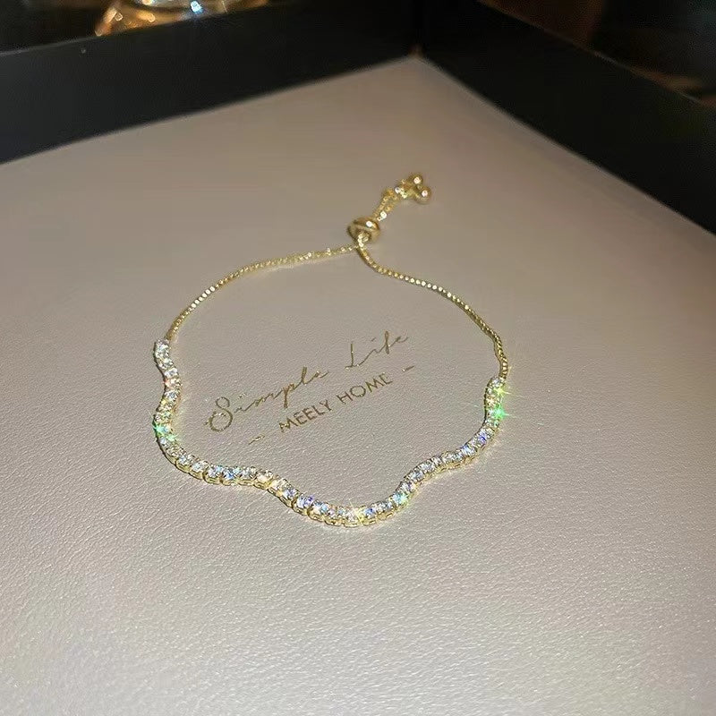 Colorful adjustable bracelet