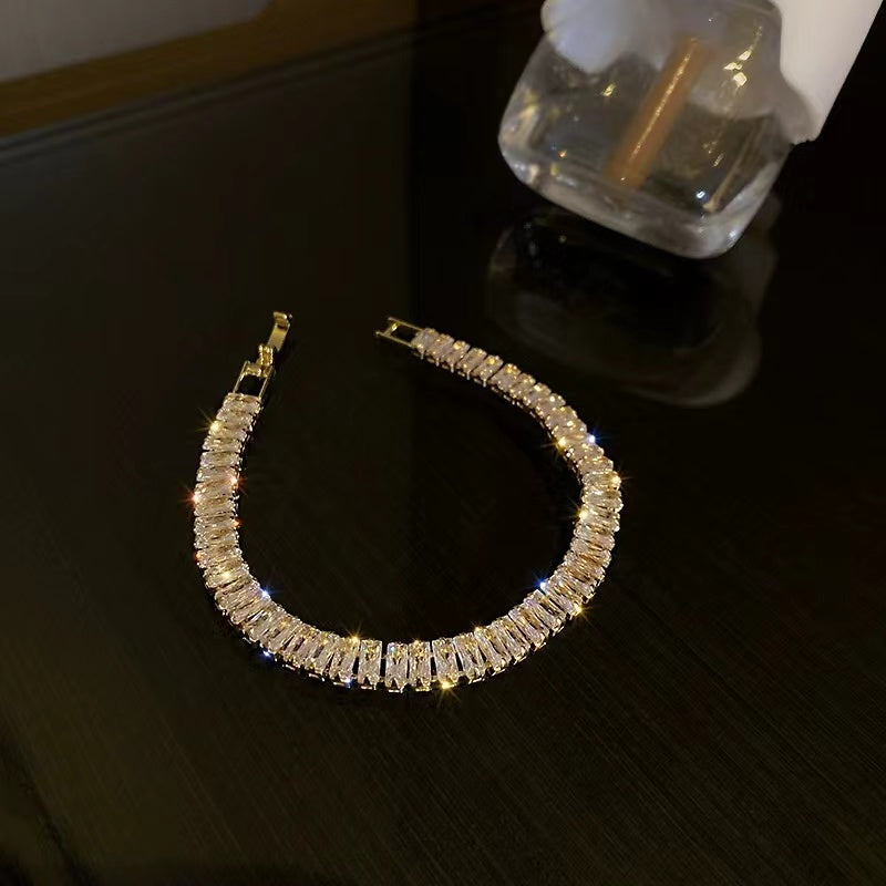 18K Gold or Rhodium Cubic Zirconia fashion bracelet